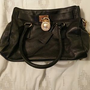 Michael Kors Hamilton East West purse black